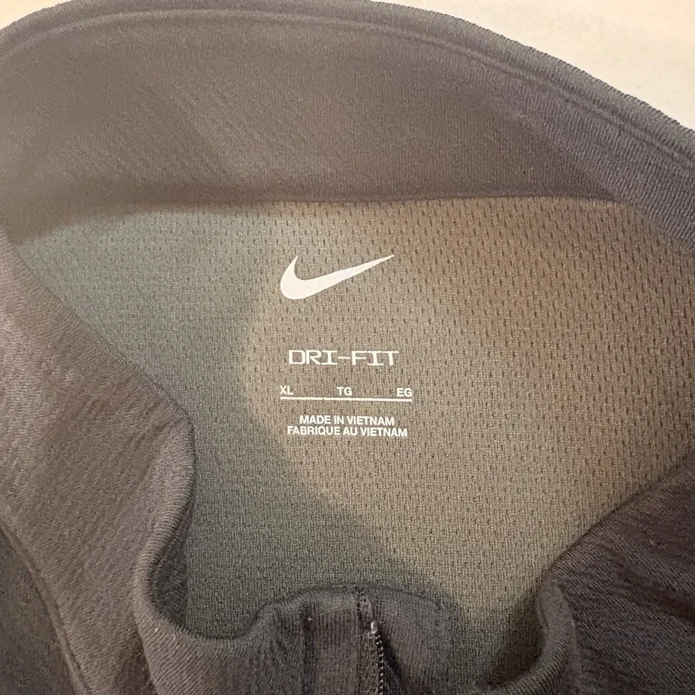 Nike Men's Quarter Zip Pullover 1/4 Zip Long Sleeve Black Dri-fit Size XL Golf